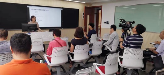 教育技術中心 以信息技術服務教學，構建高效教育信息服務體系